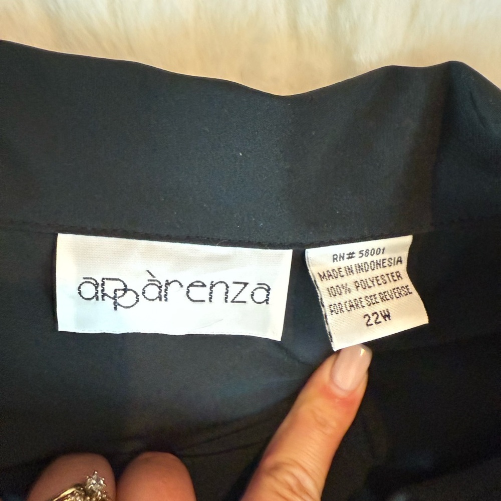 Apparenza Black Fitted Button Down Blouse - Picture 6 of 7